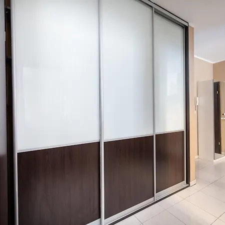 Park Praski 2-Bedroom Apartment Varsovia Exterior foto